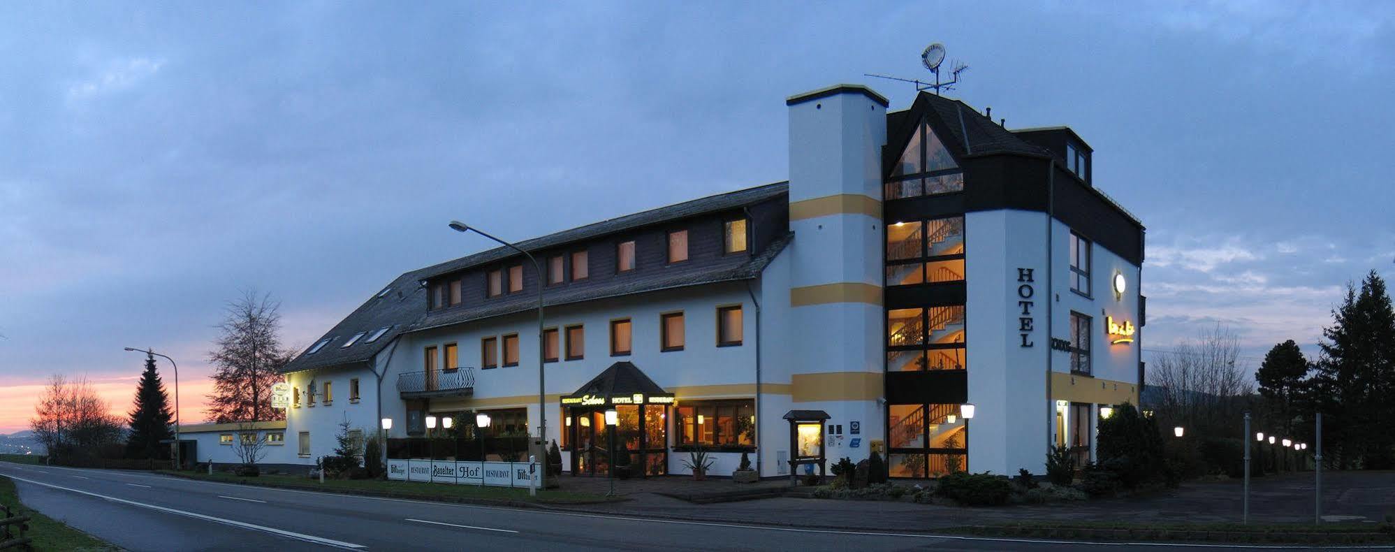 Hotel Schoos Fleringen エクステリア 写真