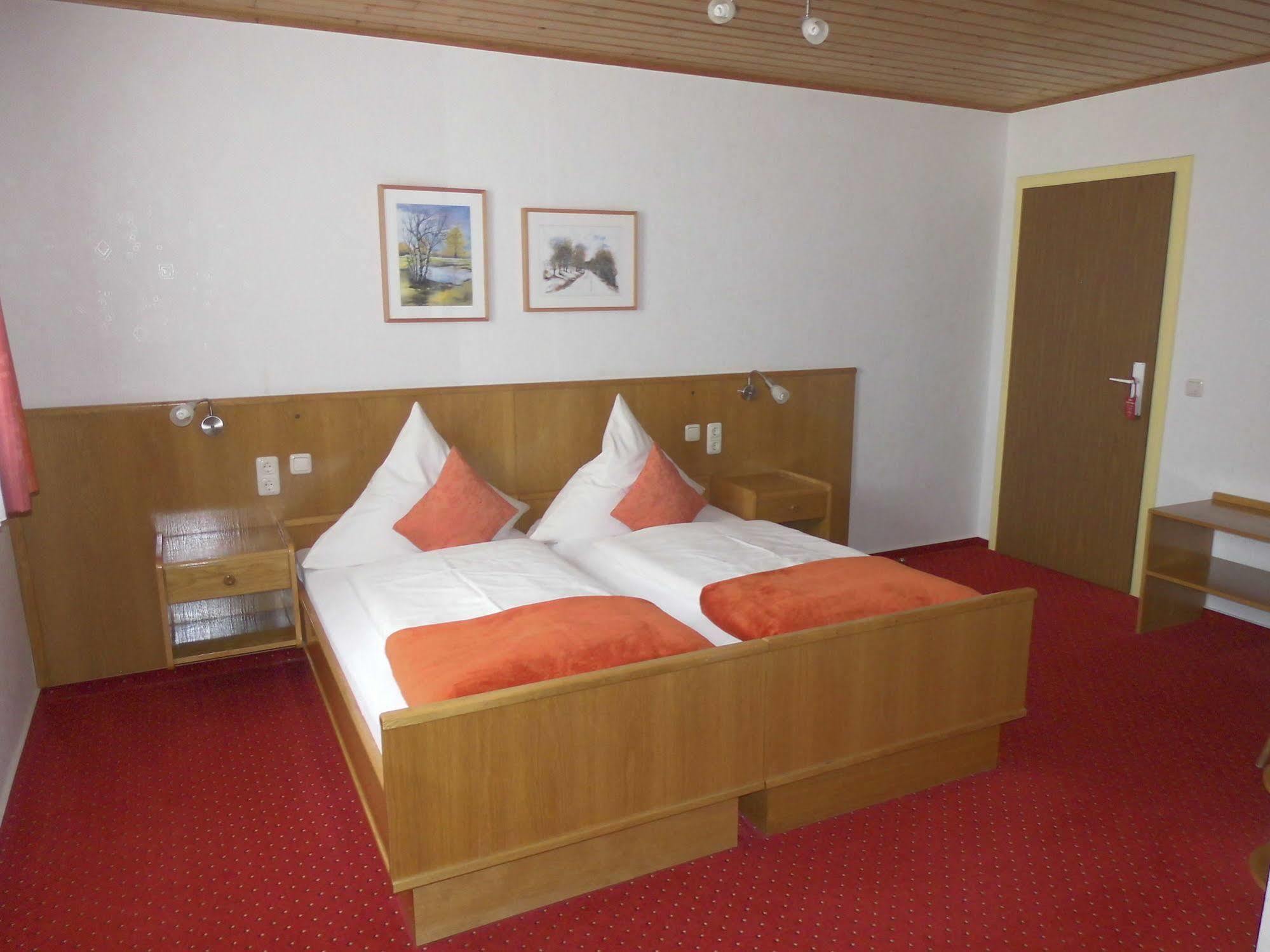 Hotel Schoos Fleringen エクステリア 写真
