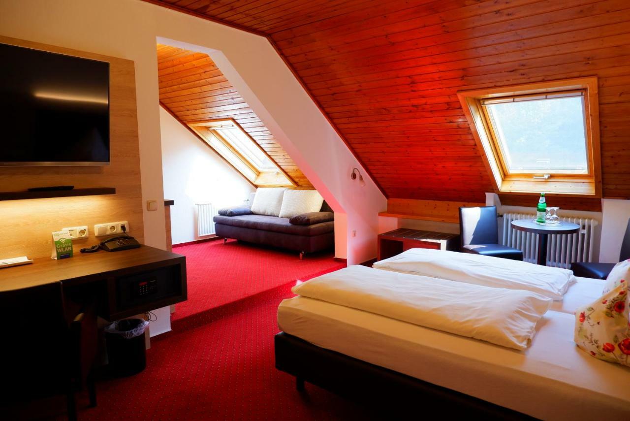 Hotel Schoos Fleringen エクステリア 写真
